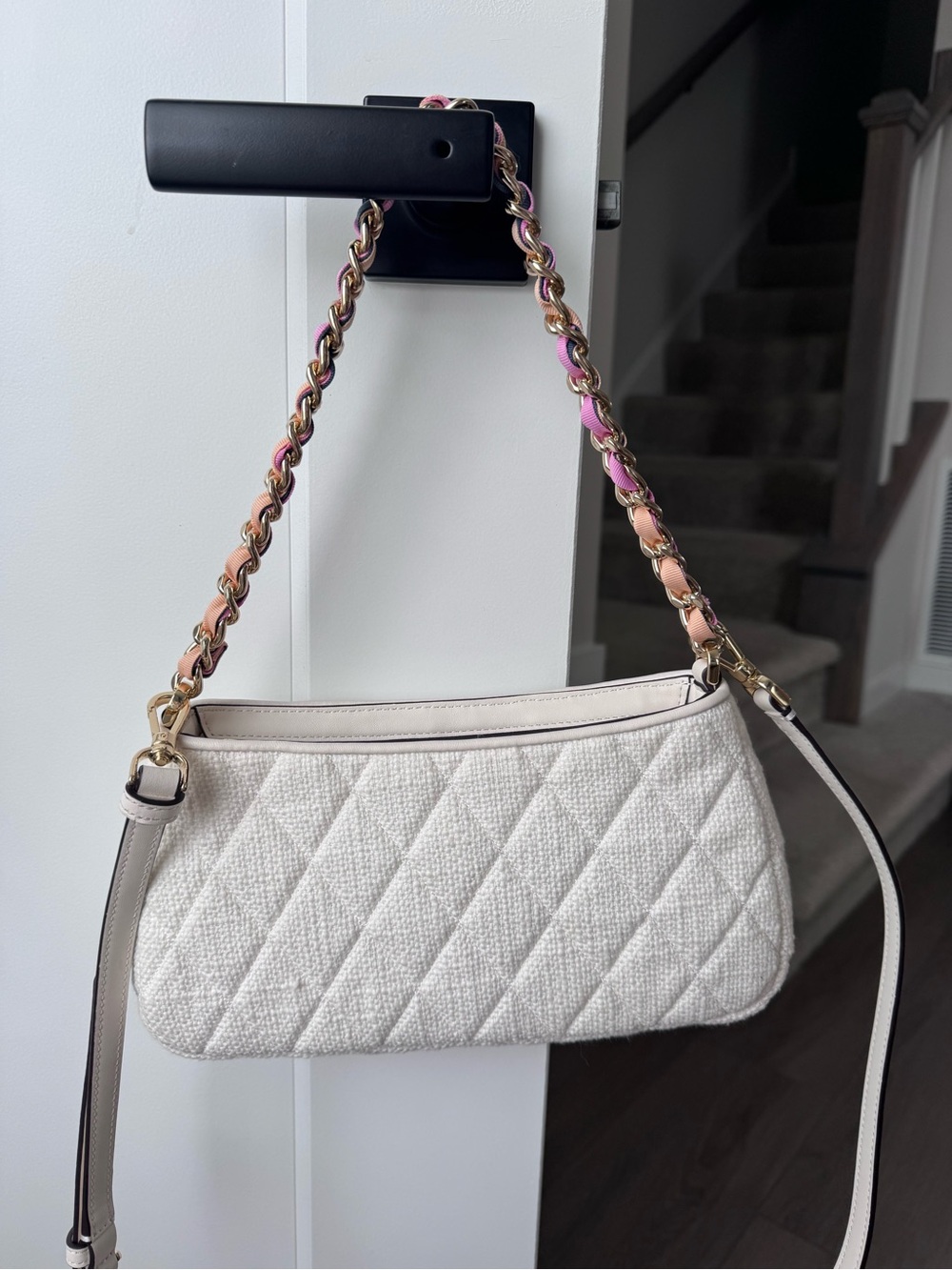 Kate Spade Cream Shoulder / Crossbody Bag with Pink & Peach Chain - Picture 7 of 8